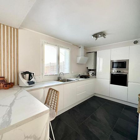 La Maison De La Paix Hotel Villetaneuse Екстериор снимка